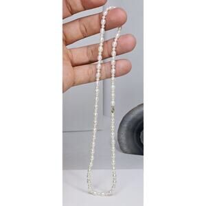 14K Yellow Gold Clasp Pearl Necklace Size 18"